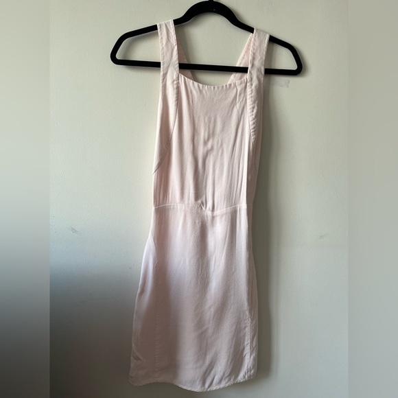 Aritzia Dresses & Skirts - Aritzia Wilfred Pink Mini Dress (size 0)